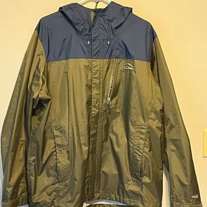 L.l. bean trail rain jacket